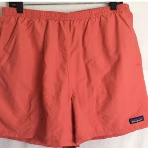 Pink Patagonia Large Men’s Baggies Shorts 5in